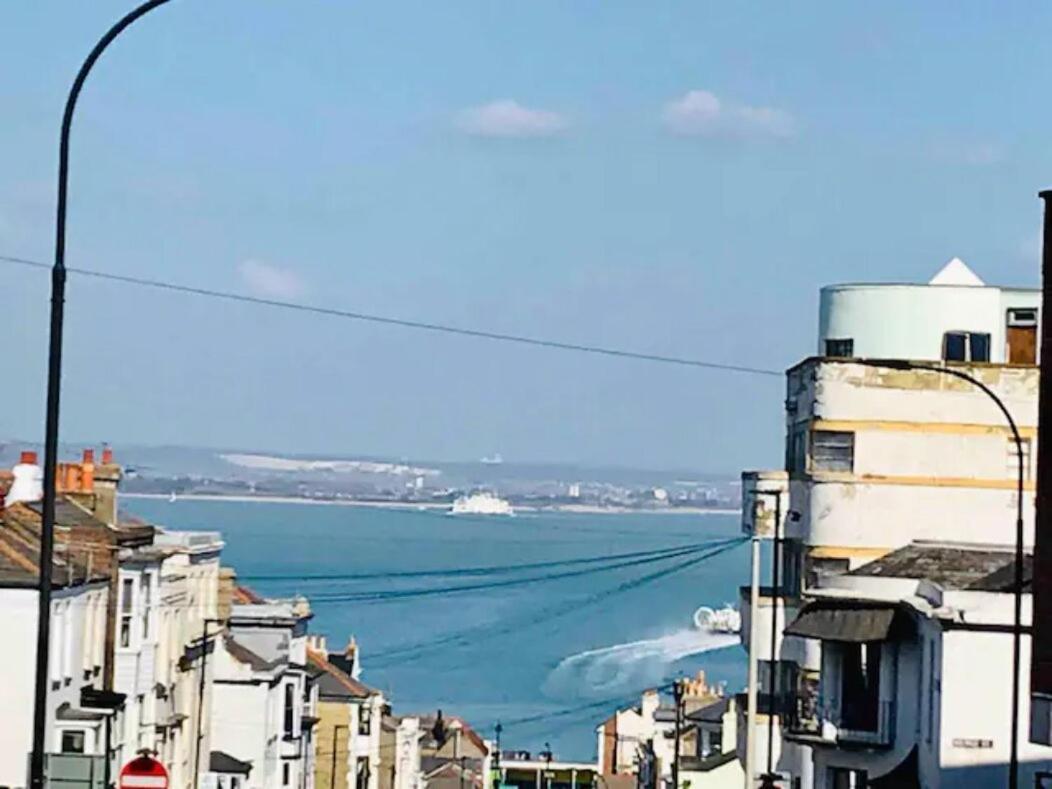 St Margarets Penthouse Apartment Ryde  Extérieur photo