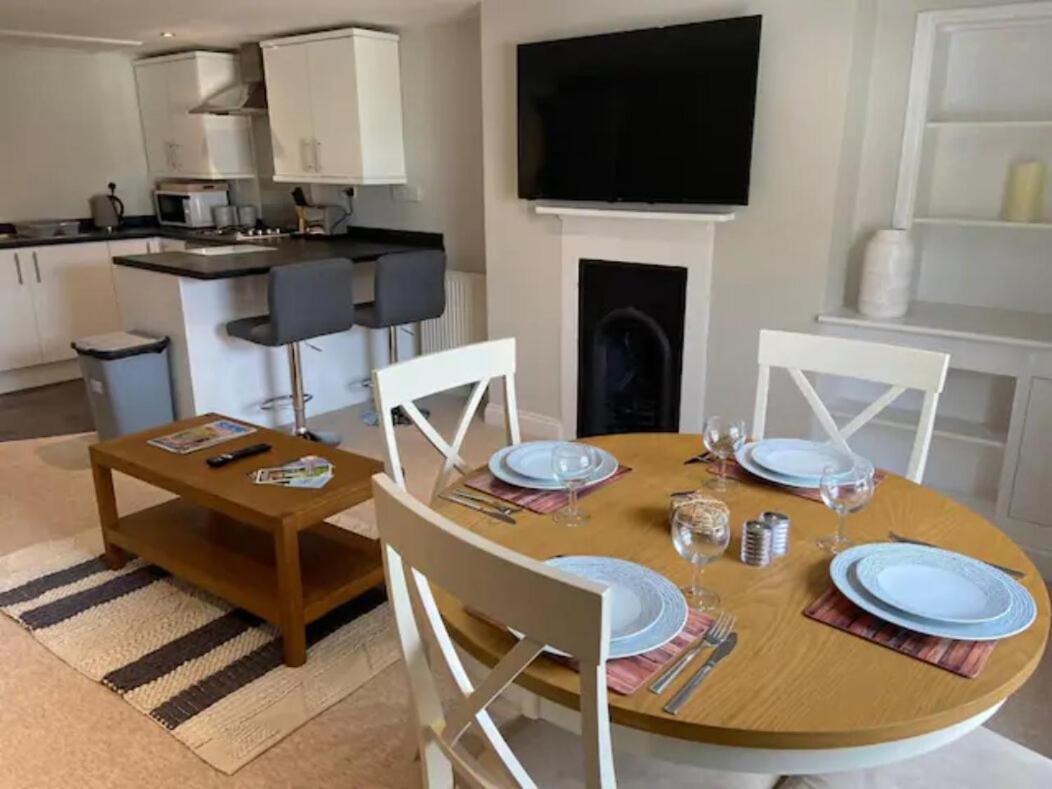 St Margarets Penthouse Apartment Ryde  Extérieur photo